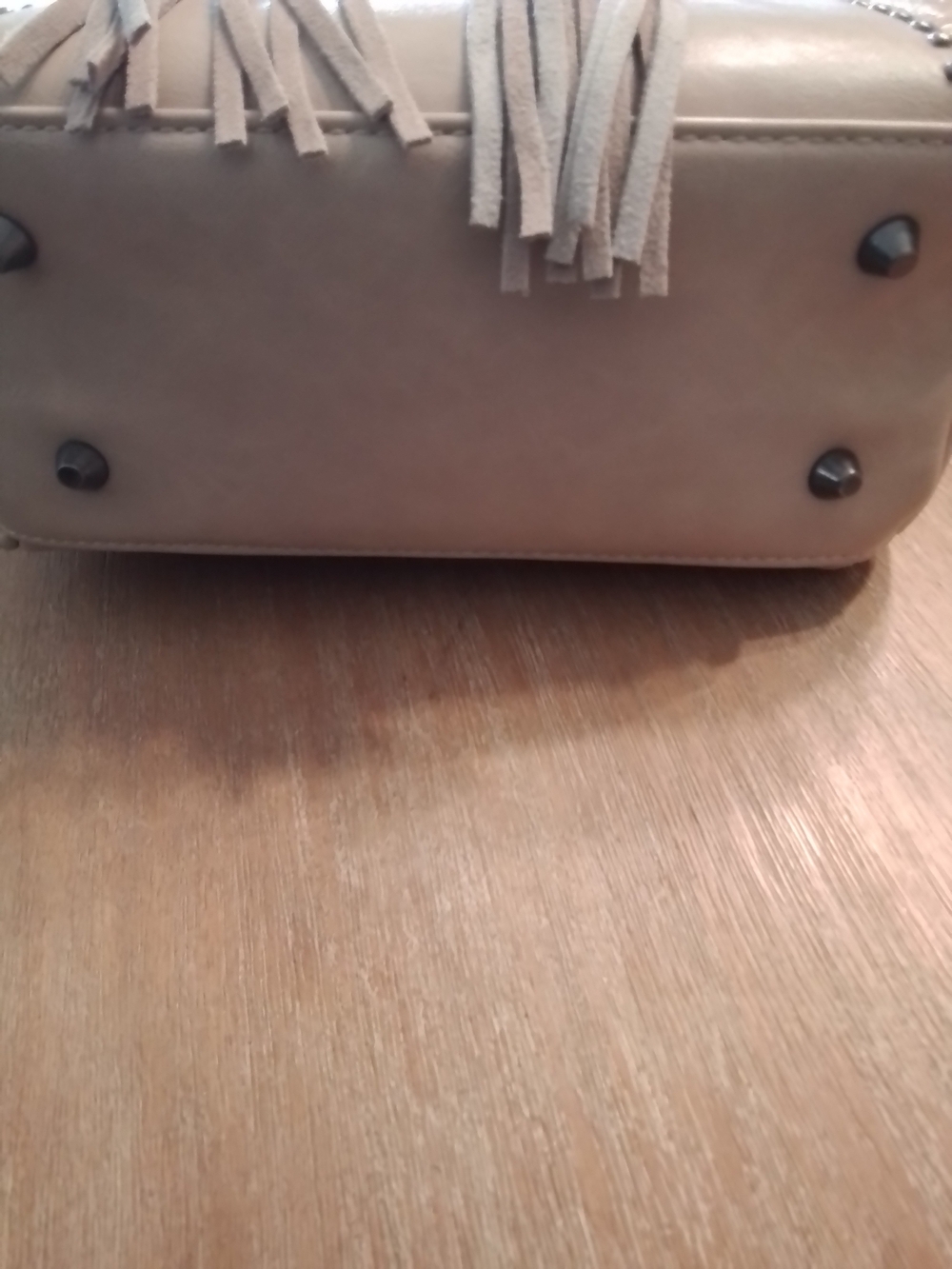 Trinity Ranch Bucket Style Drawstring Shoulder/Crossbody Bag - Picture 6 of 11